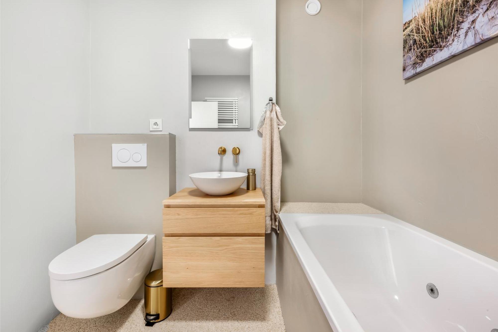 Exklusives Apartment Sunrise Mit Whirlpool, Pool Und Sauna Бремерхафен Экстерьер фото
